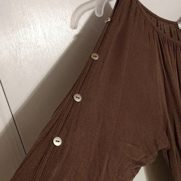 Blouse - Picture 2 of 3